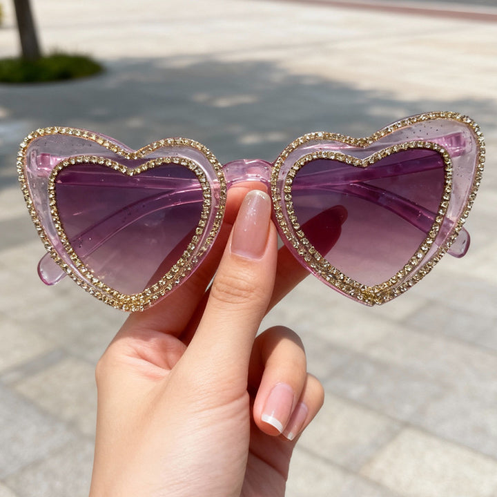 Glamorous Heart-Frame Sunglasses Bowlift