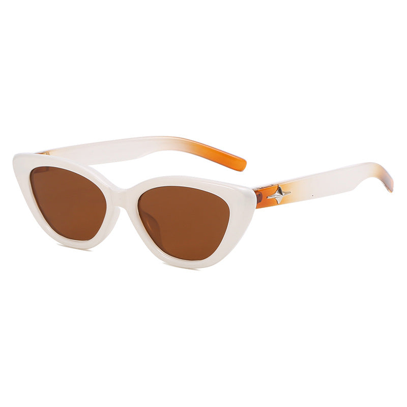 Ladies Cat-Eye Glasses with stylish design Bowlift