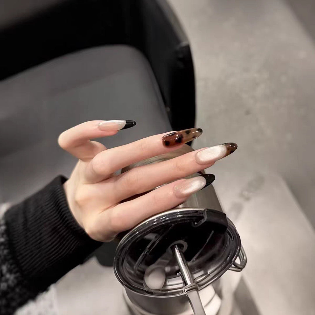 Artistic Press-On Nail Set with Elegant Floral and Gemstone Accents Bowlift