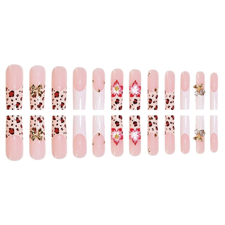 Artistic 3D Floral Press-On Nail Extensions Bowlift