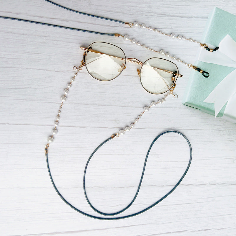 Pearl-Accented Eyewear Holder Chain Bowlift