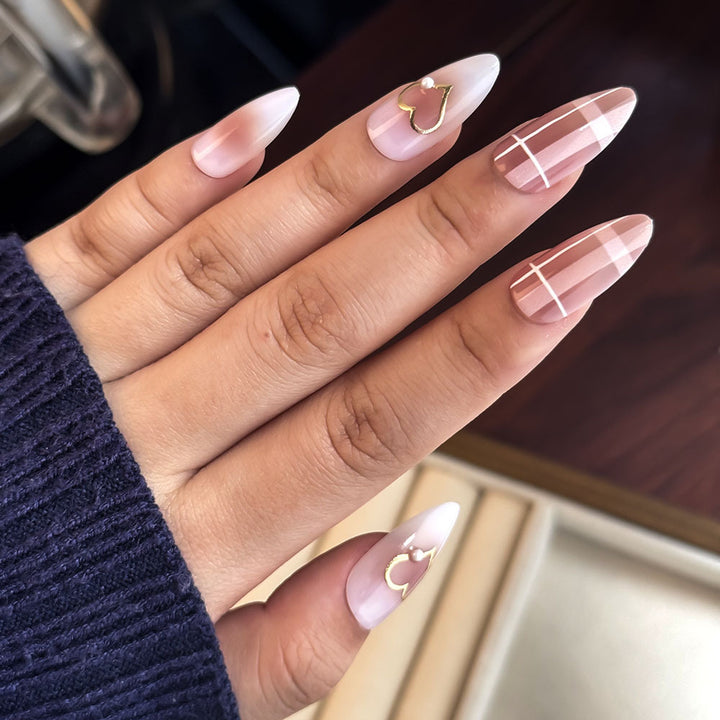 Elegant Press-On Nail Art Collection Bowlift