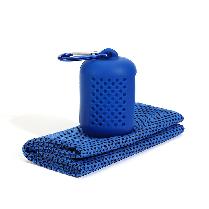 Unisex cooling towel in storage case Bowlift
