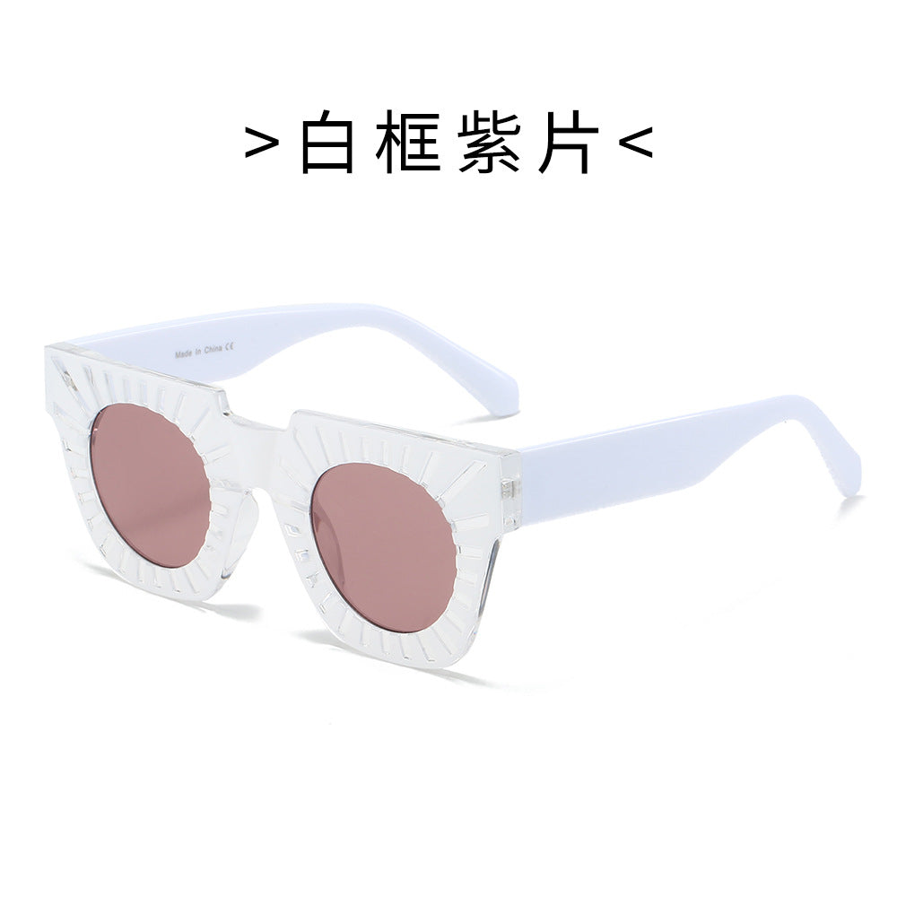 Ladies Fashion Sunglasses with Creative Geometric Frame Bowlift