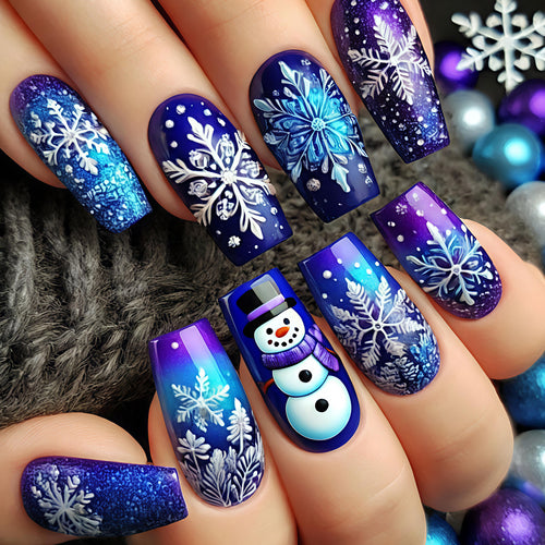 Winter Wonderland-Themed Nail Art Bowlift