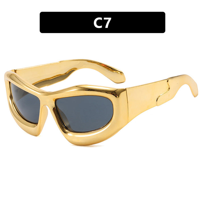 Women's sporty sunglasses with protective UV filter and thick frame Bowlift