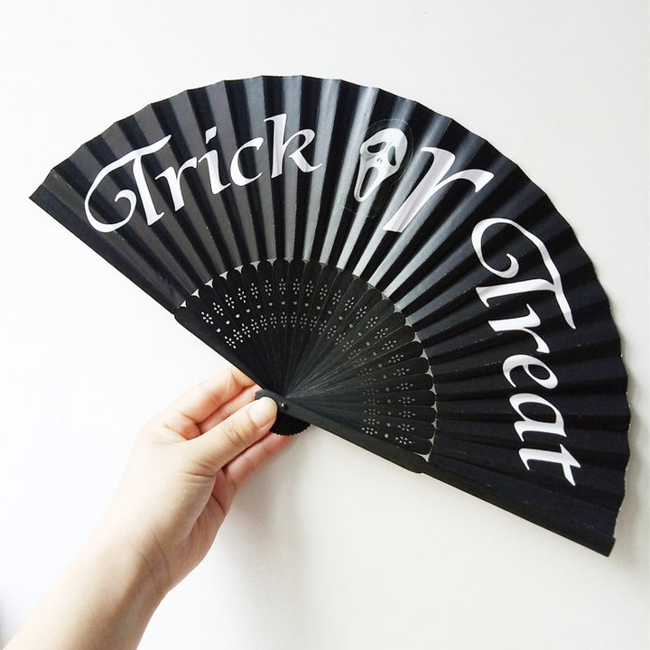 Ladies Fan with Creative Halloween Design Bowlift