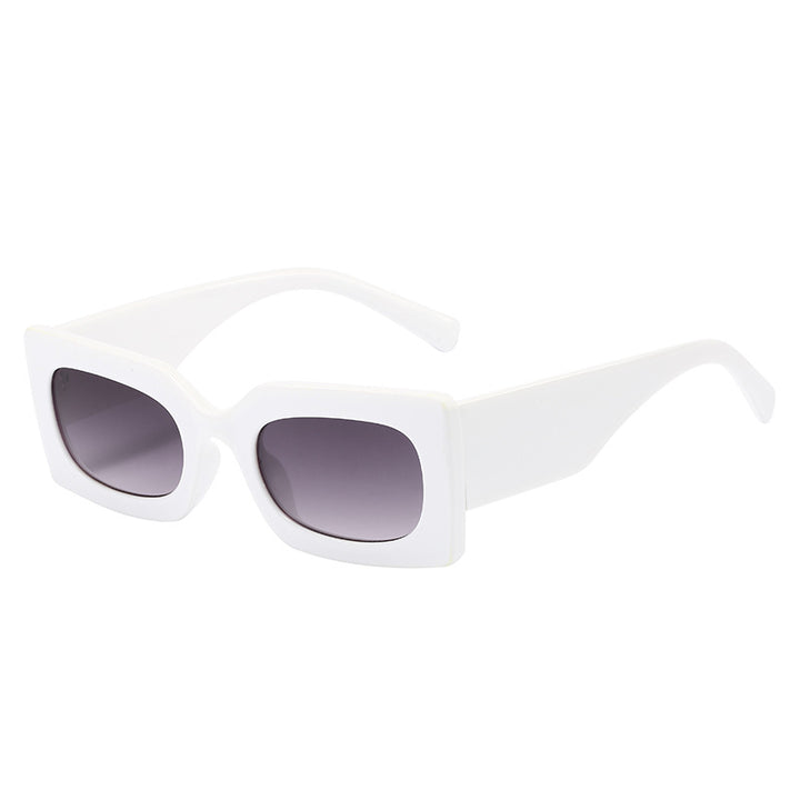 Ladies fashionable sunglasses in angular design Bowlift