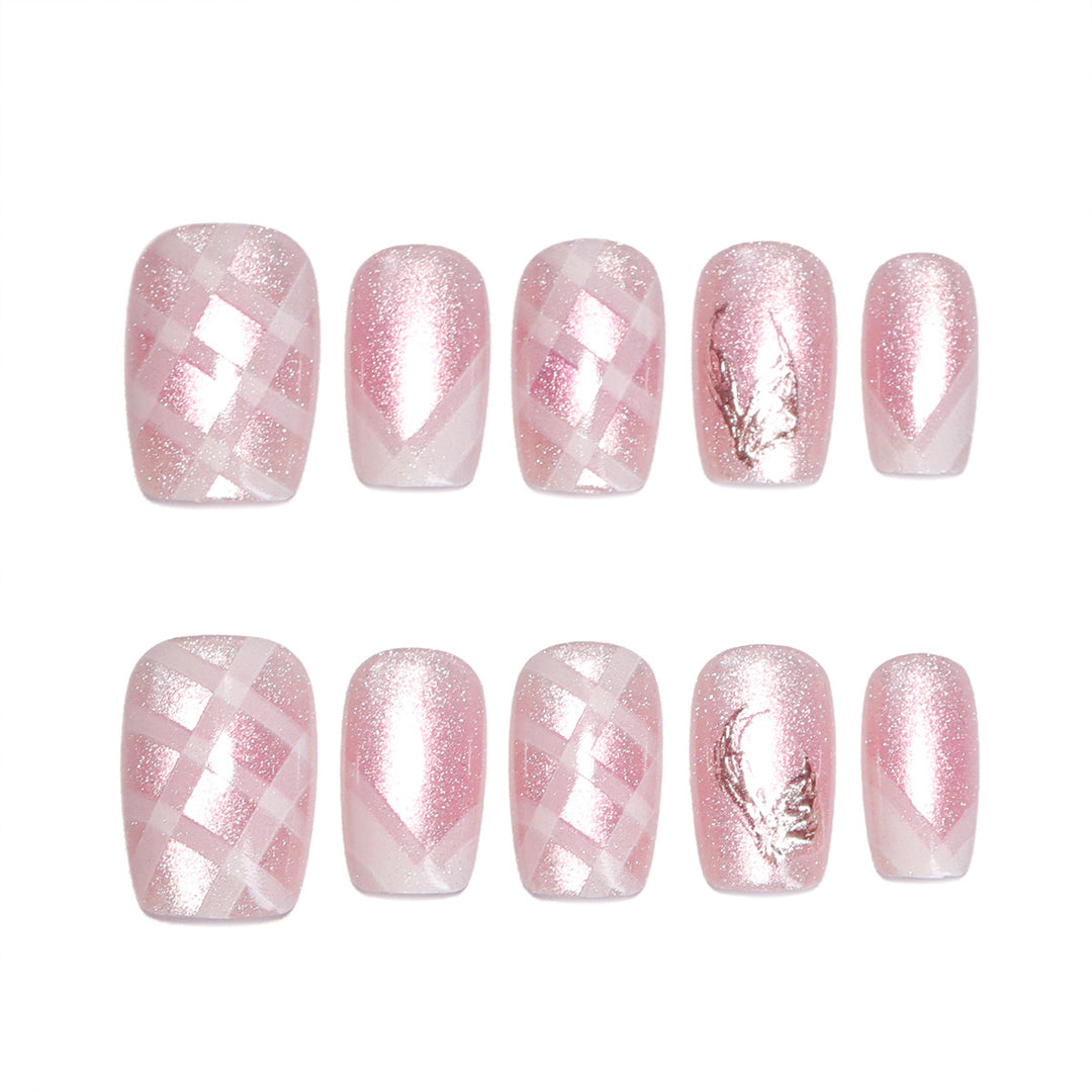 Nail art set with glamorous glitter and diagonal design Bowlift