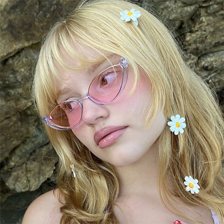 Ladies Cat-Eye Sunglasses with subtle frame and polarized lenses Bowlift