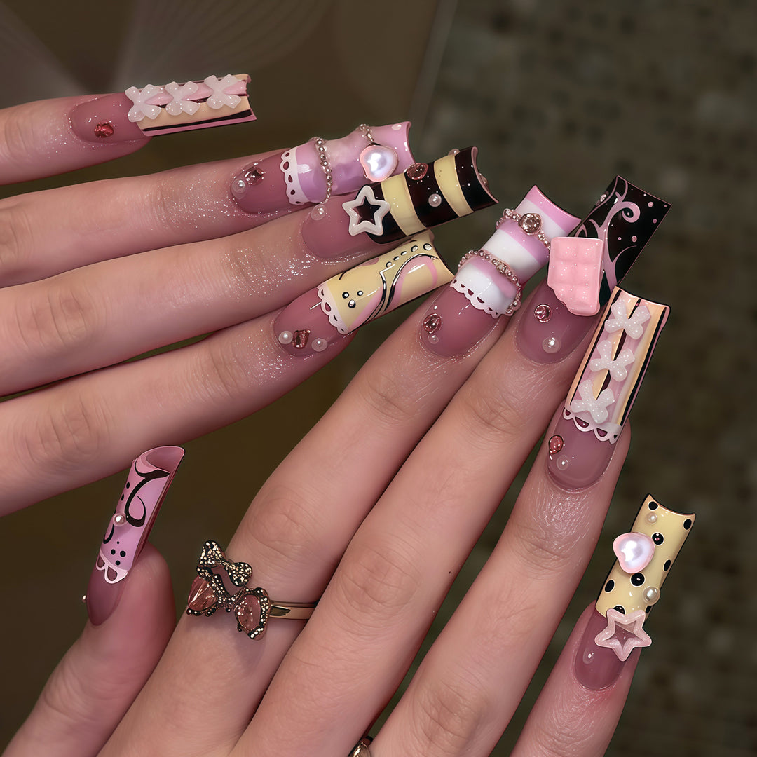 Artistic Statement Press-On Nail Design Bowlift