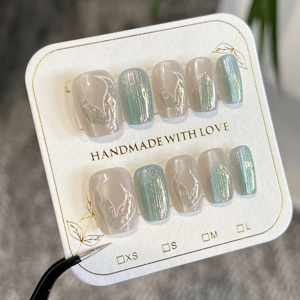 Artistic Nail Tips with Floral Design Bowlift