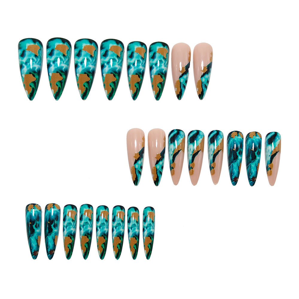 Artificial nails in luxurious marble and gold design Bowlift