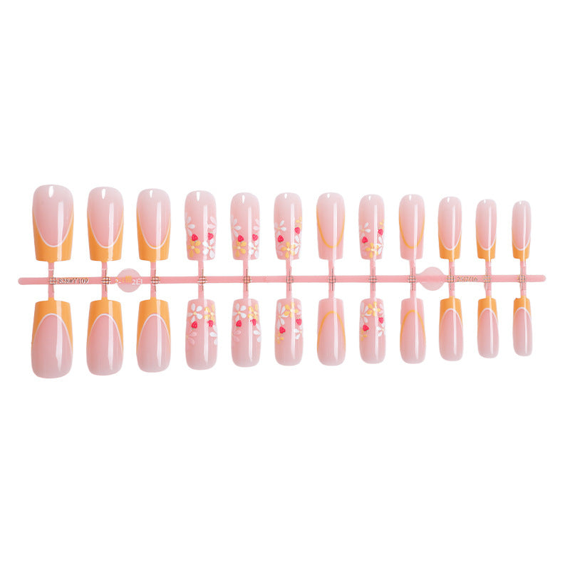 Floral Design Press-On Nail Set with Elegant Details Bowlift