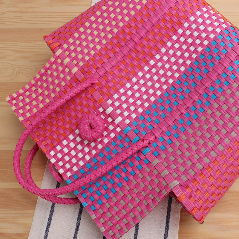 Beach handbag in modern braided design Bowlift