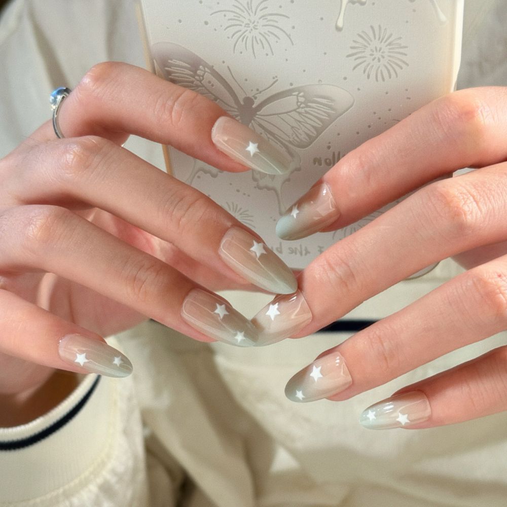 Ombre Art Nails Bowlift