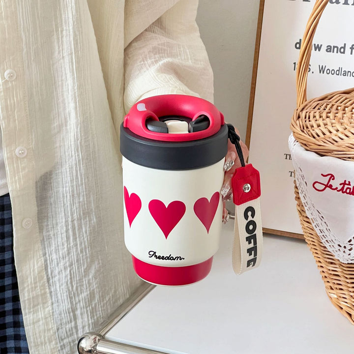 Women's Insulated Coffee Cup with Practical Closure Mechanism Bowlift