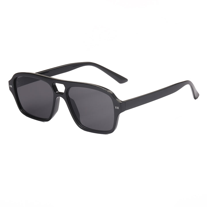 Ladies sunglasses in striking tortoiseshell design Bowlift