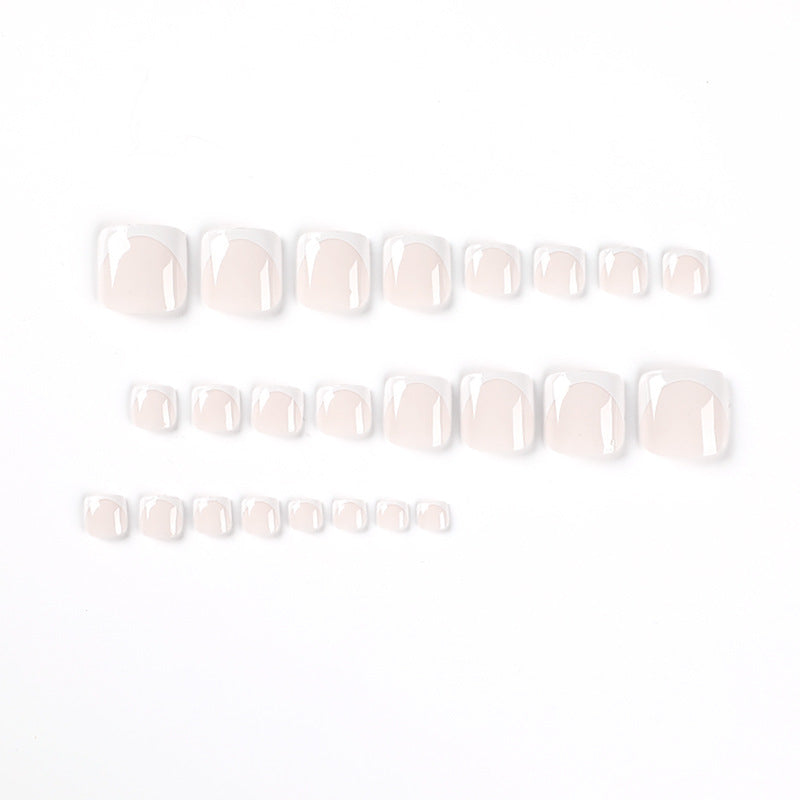 Artful toenail art with elegant French tip Bowlift
