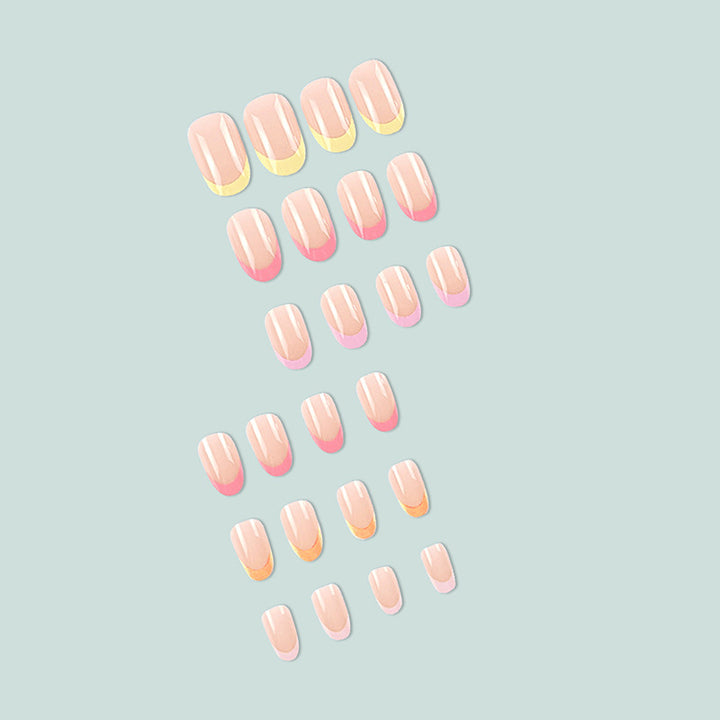 Artful nail art with geometric design Bowlift