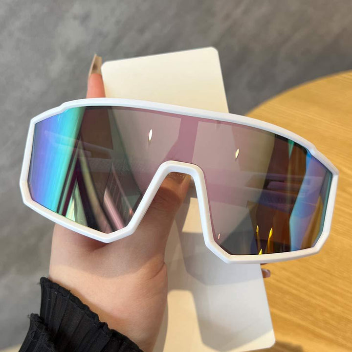 Men's Sleek Wraparound Sport Sunglasses Bowlift