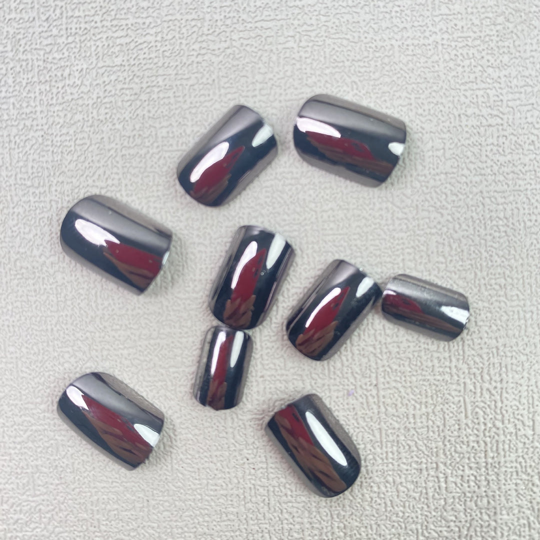Premium Glossy Press-On Nail Set Bowlift