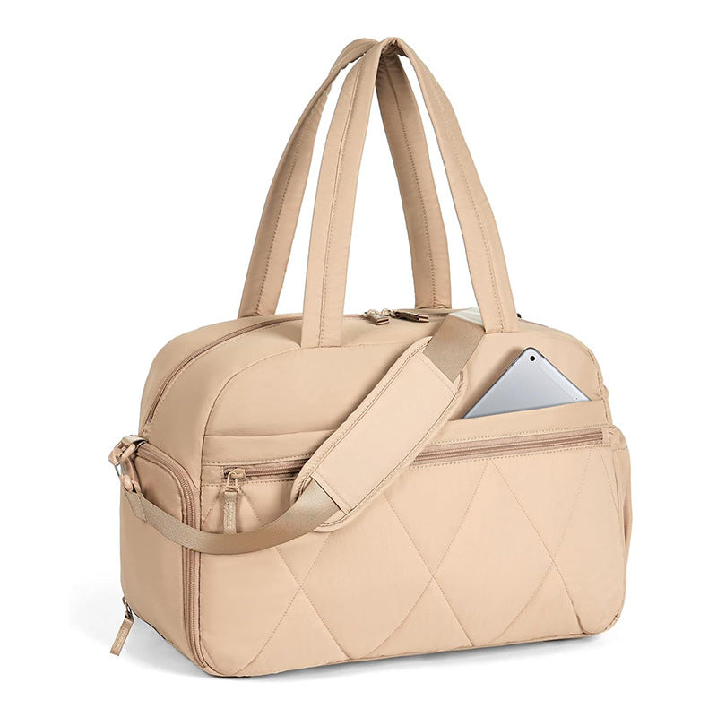 Elegant and Versatile Travel Bag Bowlift