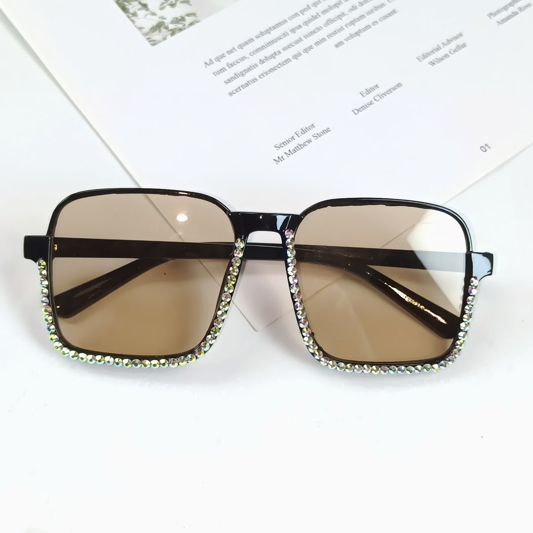 Ladies Glamorous Sunglasses with Sparkling Rhinestone Embellishment Bowlift
