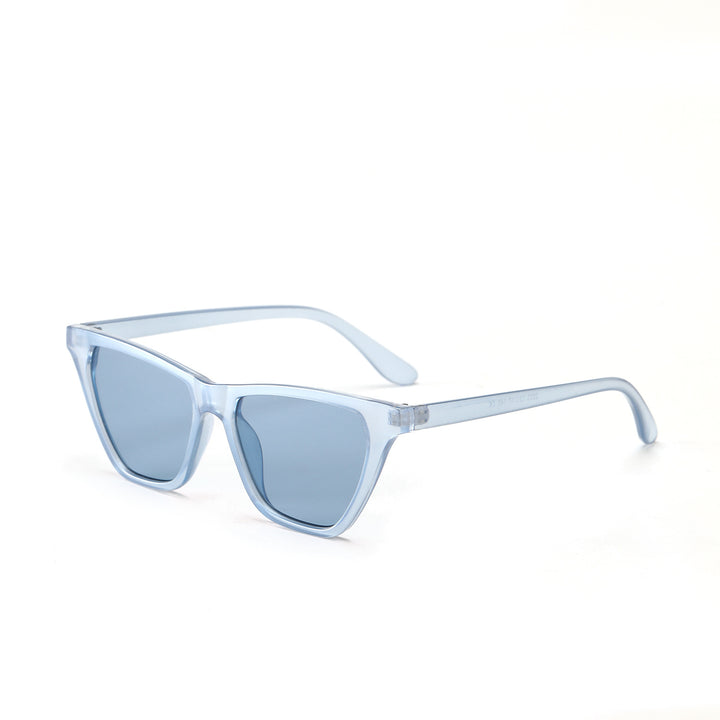 Women Cat-Eye Sunglasses with modern, translucent frame Bowlift