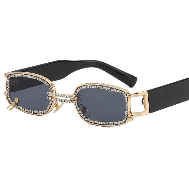Women's stylish sunglasses with sparkling crystal frame Bowlift