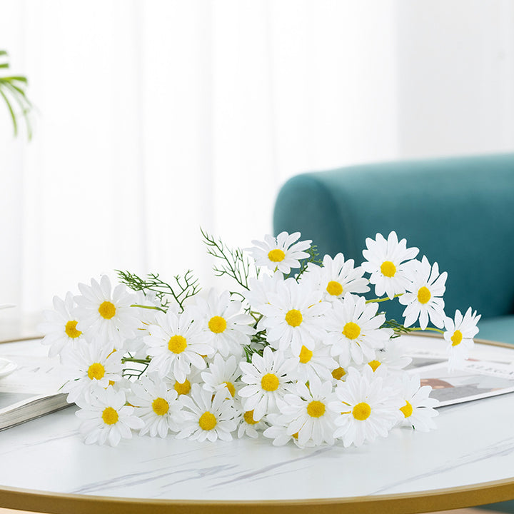 Decorative Silk Daisy Bouquet