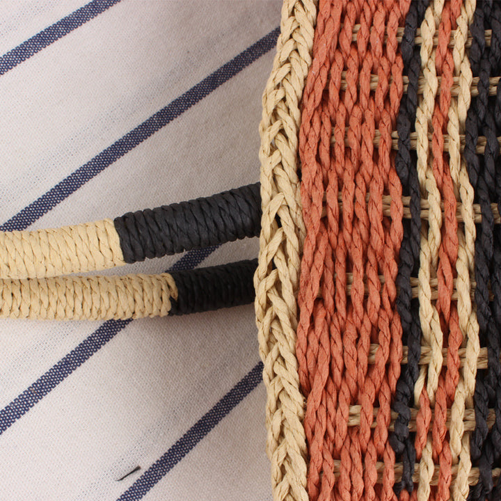 Basket bag with fashionable stripe pattern Bowlift