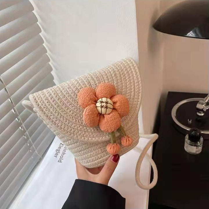 Handbag with 3D flower appliqué Bowlift