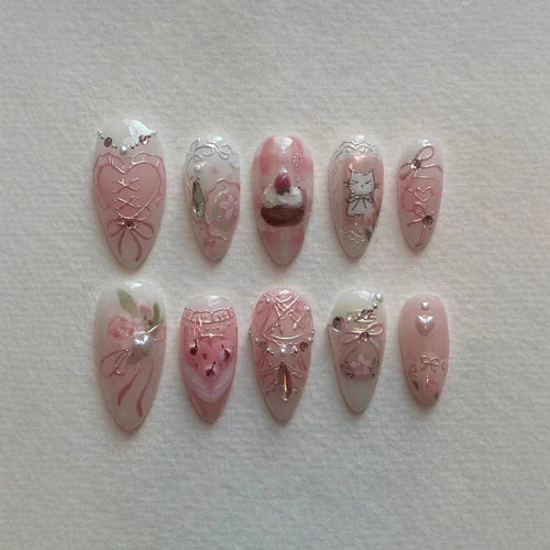 Artistic Heart-Embellished Press-On Nail Set Bowlift
