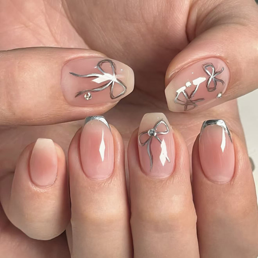 Artful Nail Art with Bow Design Bowlift
