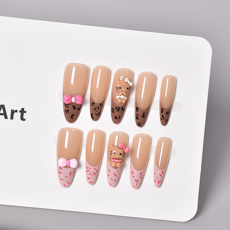 Glamorous Heart-Themed Press-On Nail Set Bowlift
