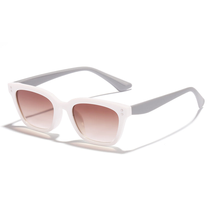 Ladies oversized sunglasses with modern, gentle gradient Bowlift