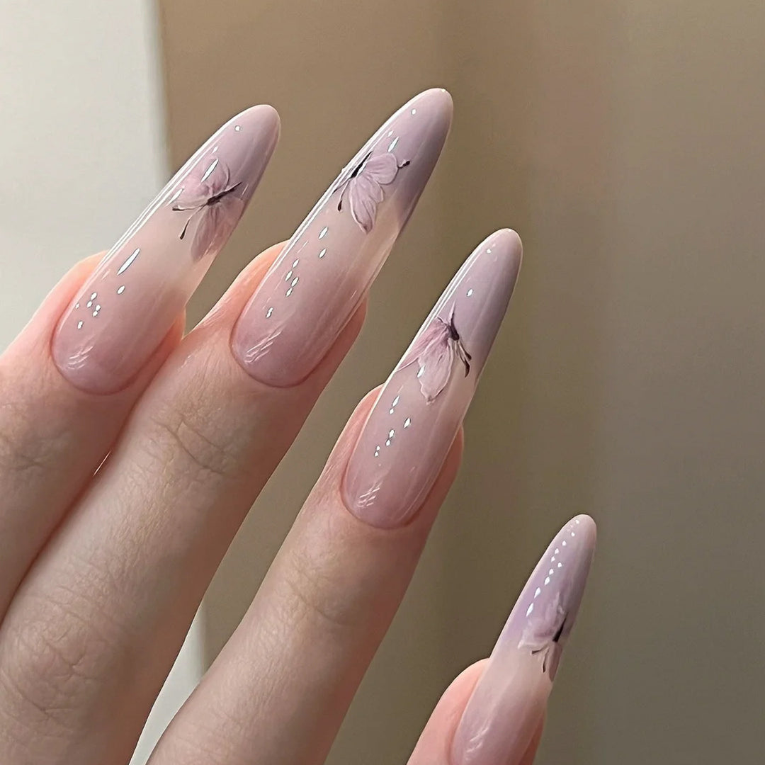 Glamorous Press-On Nail Set with Decorative Gemstone Accents Bowlift
