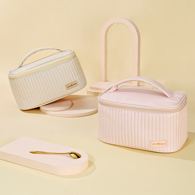 Textured Travel Cosmetic Case Bowlift