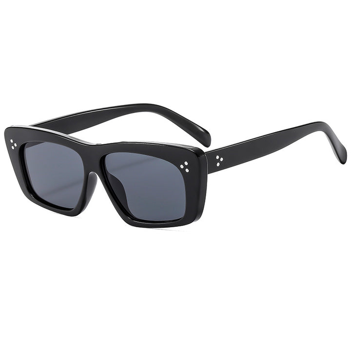 Ladies square sunglasses with modern design and polarized lenses Bowlift