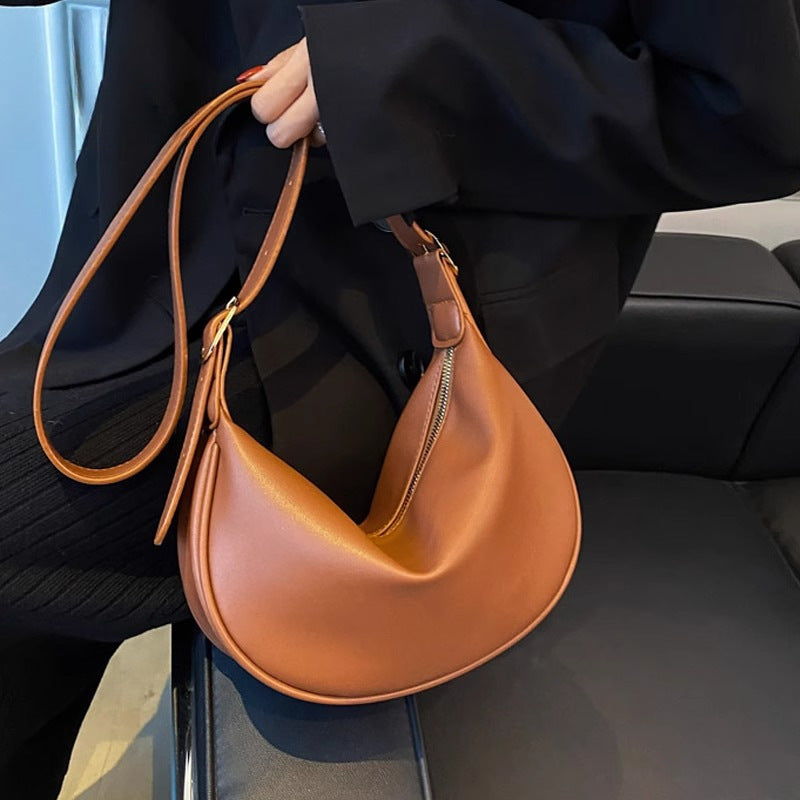 Minimalist Structured Shoulder Bag Bowlift
