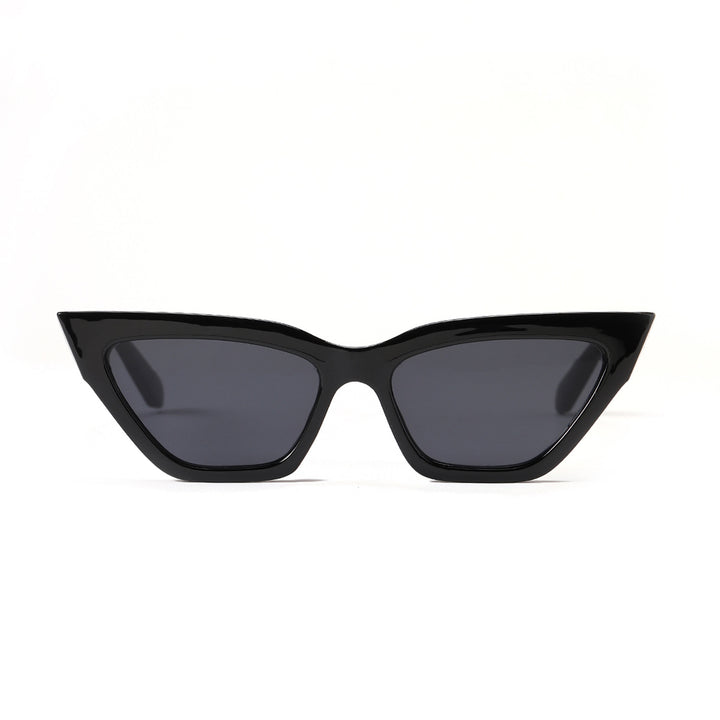 Women's Cat-Eye Sunglasses with Luxurious Chain Frame Bowlift