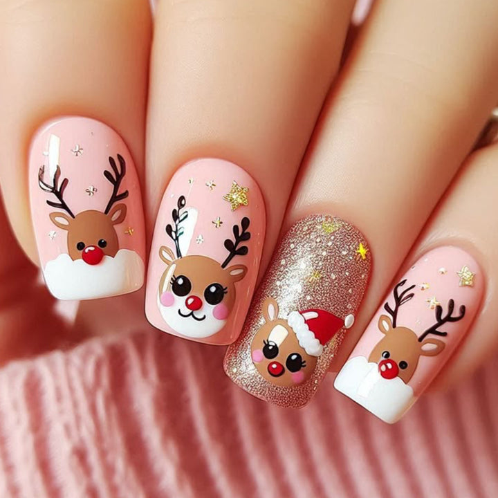 Holiday-Themed 3D Reindeer Nail Art Set Bowlift