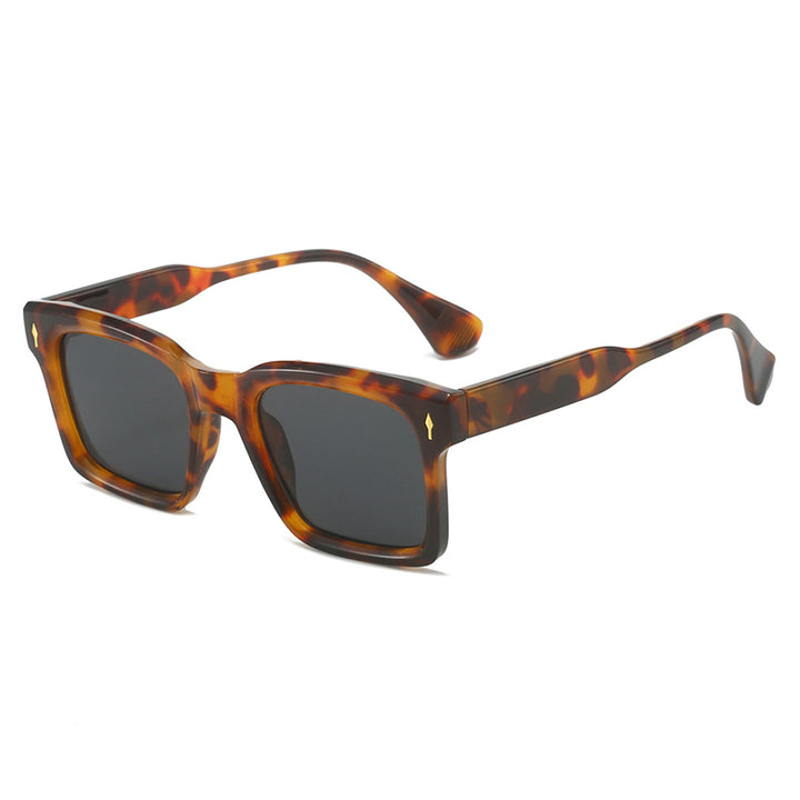 Ladies stylish square sunglasses Bowlift