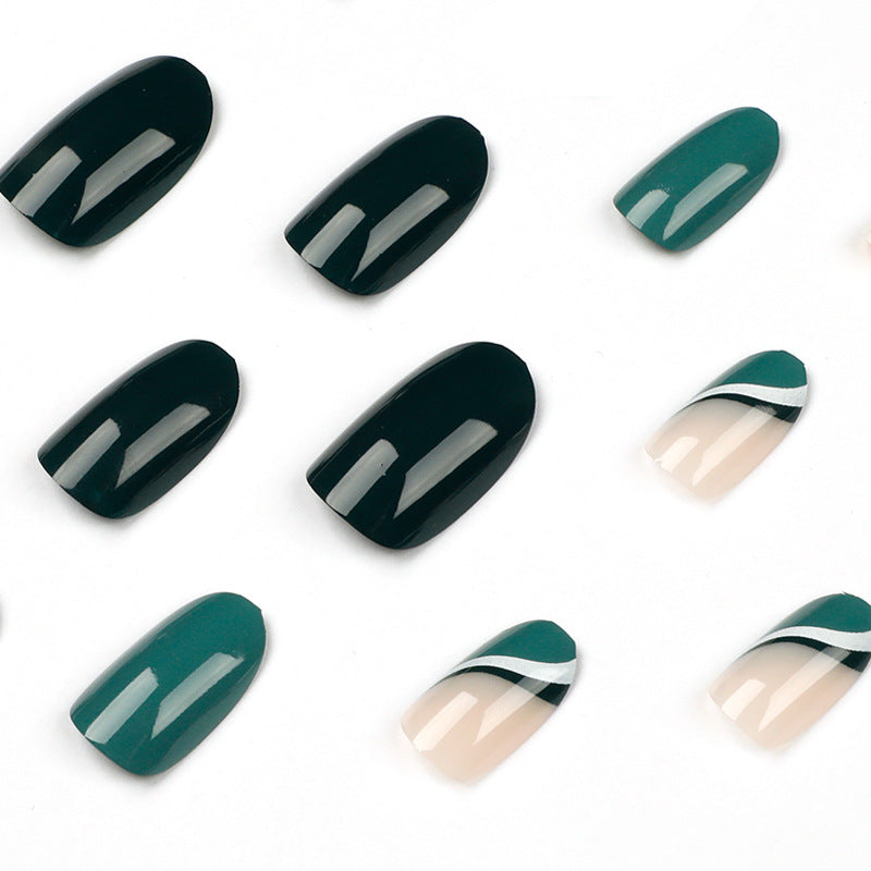 Elegant and artistic nail art Bowlift