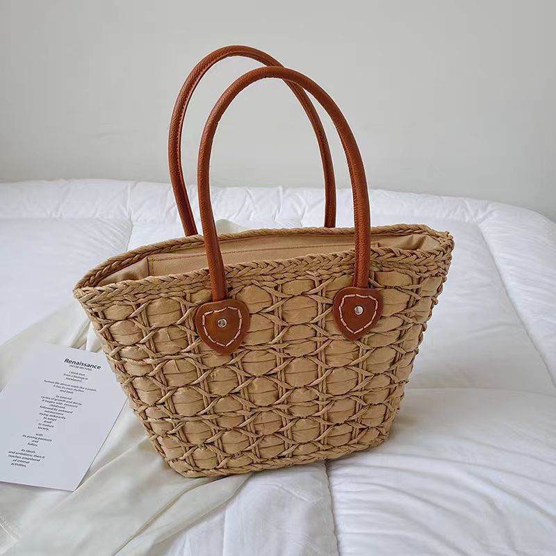 Braided shopping bag with sturdy faux leather handles Bowlift