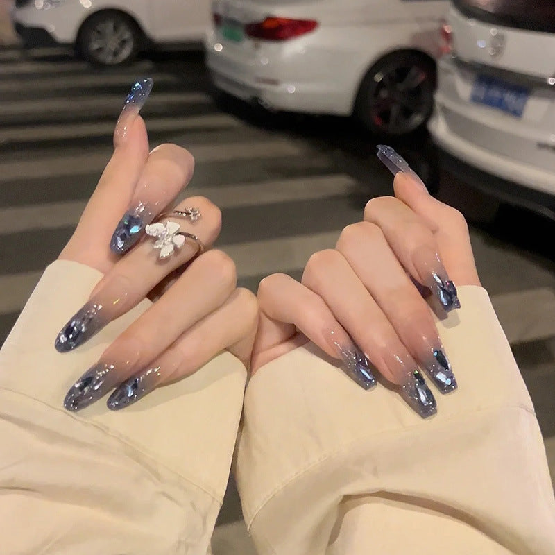 Artificial artificial fingernails with elegant heart accents Bowlift