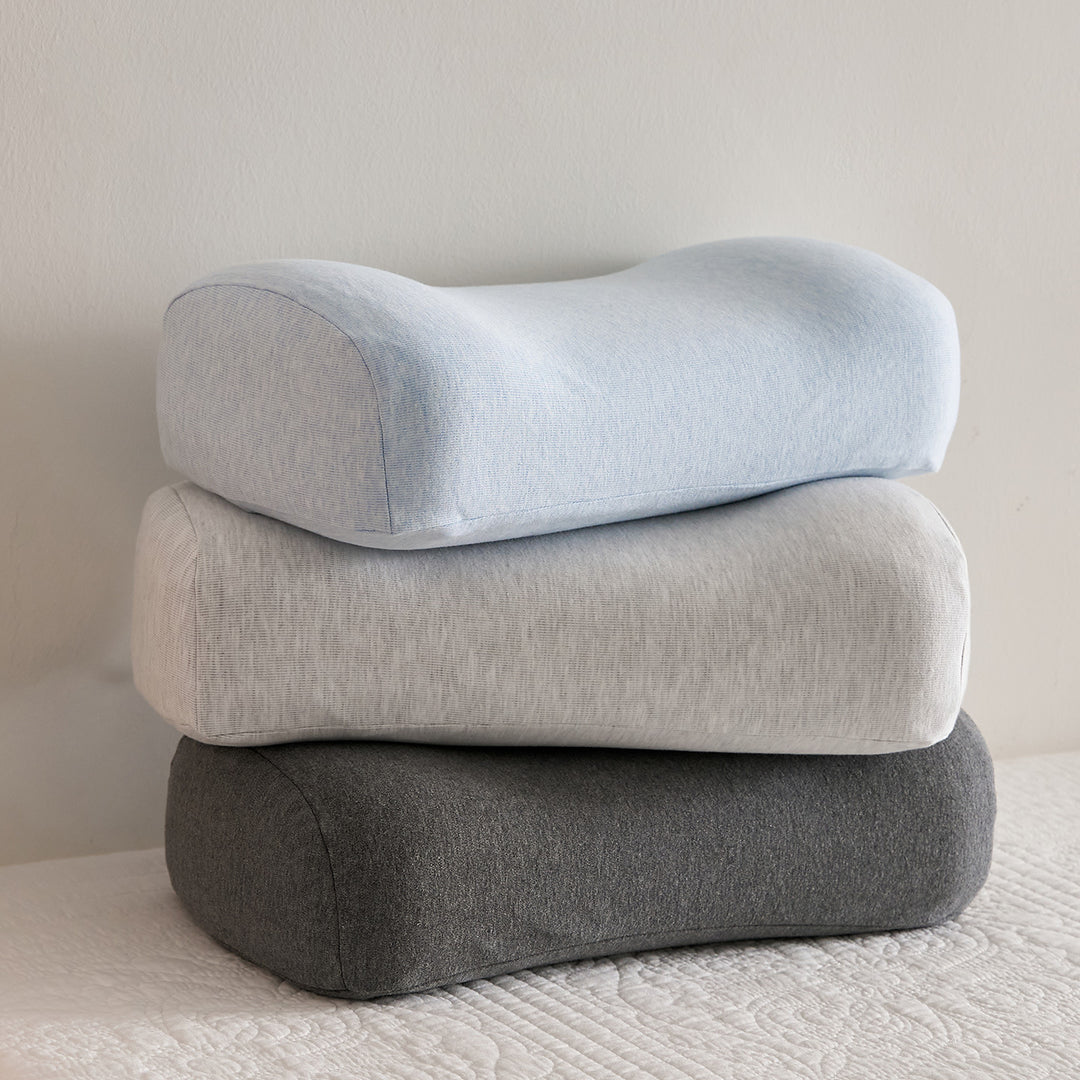 Orthopedic neck support pillow with ergonomic contour Bowlift