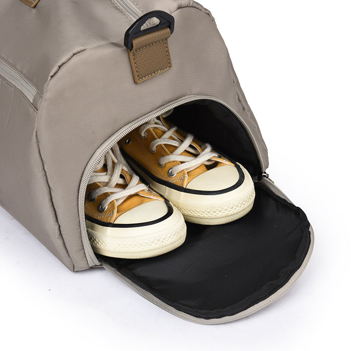 Practical Travel Bag With Adjustable Shoulder Strap Bowlift