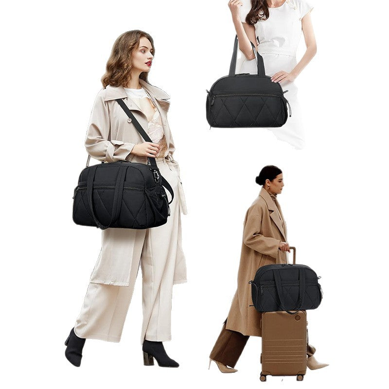 Multi-Functional Quilted Duffle Bag Bowlift